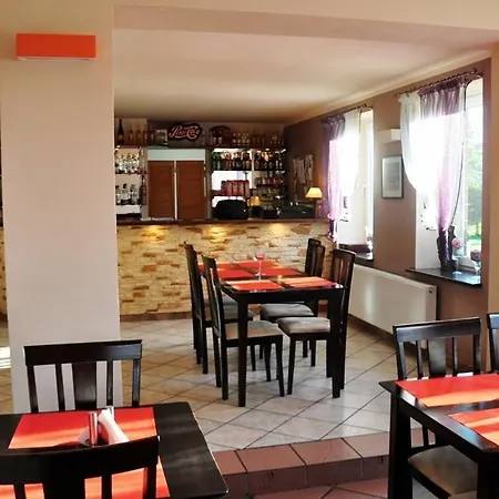 Scarlett * Zitzewitz